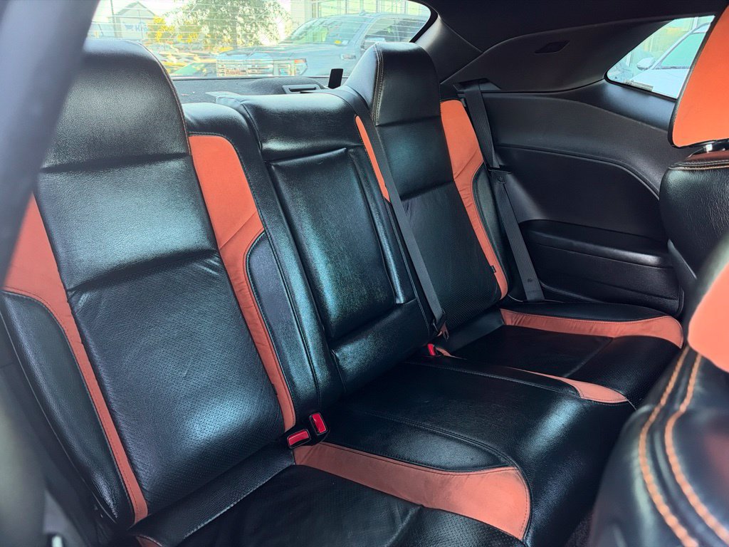 Used 2019 Dodge Challenger SXT w/ Driver Convenience Group RWD image 19