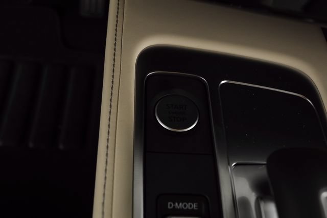 Used 2025 INFINITI QX60 Luxe AWD/4WD image 34