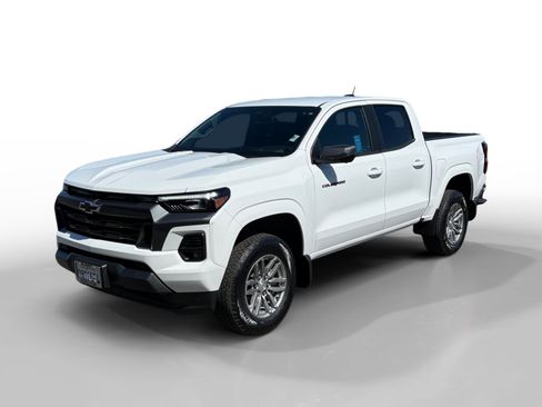 Used 2024 Chevrolet Colorado LT w/ LT Convenience Package III RWD image 1