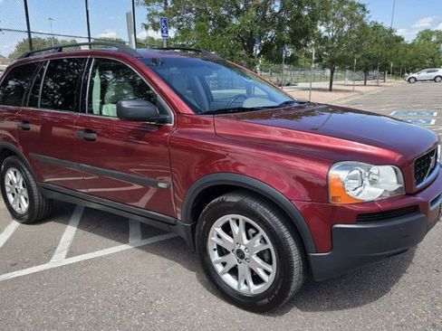 Used 2004 Volvo XC90 T6 AWD/4WD image 1