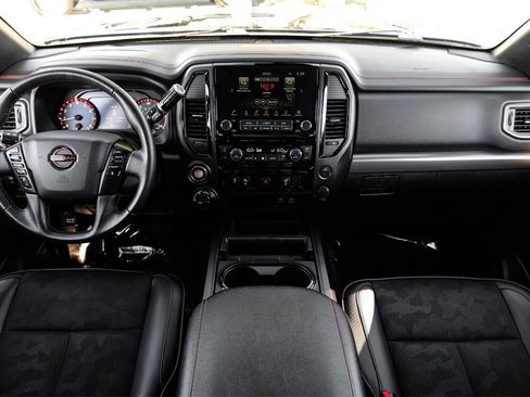 Used 2023 Nissan Titan PRO-4X w/ Off Road Protection Package image 10