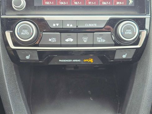 Used 2019 Honda Civic EX image 30