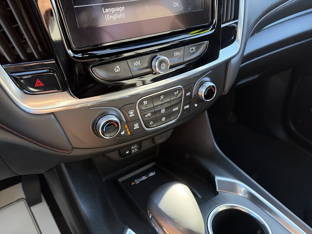 Used 2023 Chevrolet Traverse RS AWD/4WD image 29