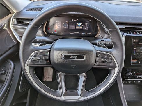 Certified 2022 Jeep Grand Cherokee L Laredo w/ Luxury Tech Group I image 22