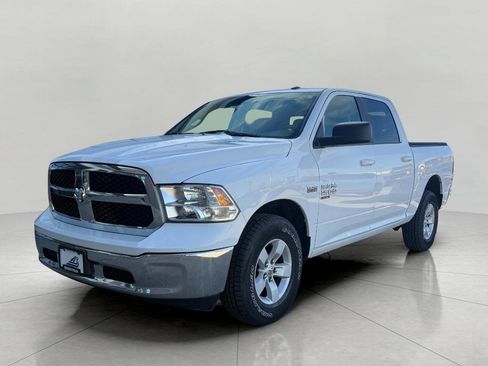 Used 2019 RAM 1500 Classic SLT image 6