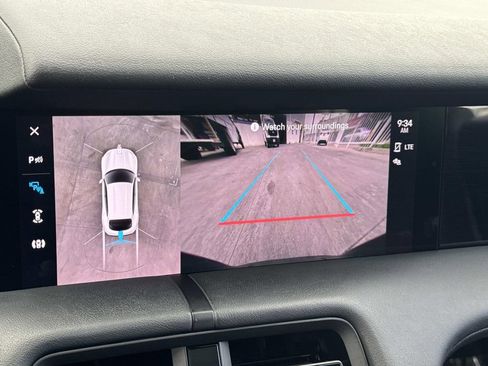 Used 2021 Porsche Taycan 4 Cross Turismo image 31