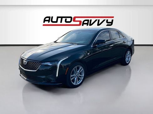 Used 2025 Cadillac CT4 Luxury RWD image 3