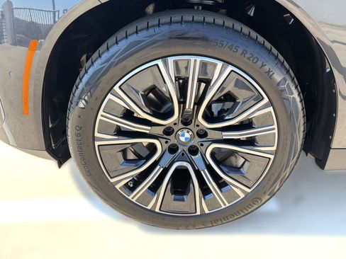 Used 2026 BMW X3 xDrive30 w/ Premium Package image 12