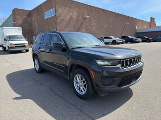 Used 2024 Jeep Grand Cherokee Laredo X w/ Luxury Tech Group I video 2