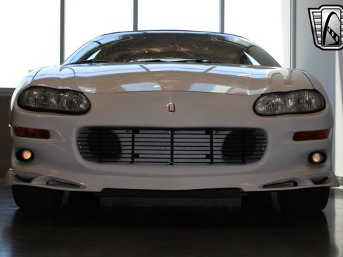 Used 2000 Chevrolet Camaro Z28 image 14