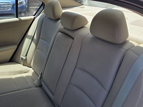 Used 2013 Honda Accord EX-L image 22