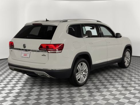 Used 2018 Volkswagen Atlas SEL Premium image 9