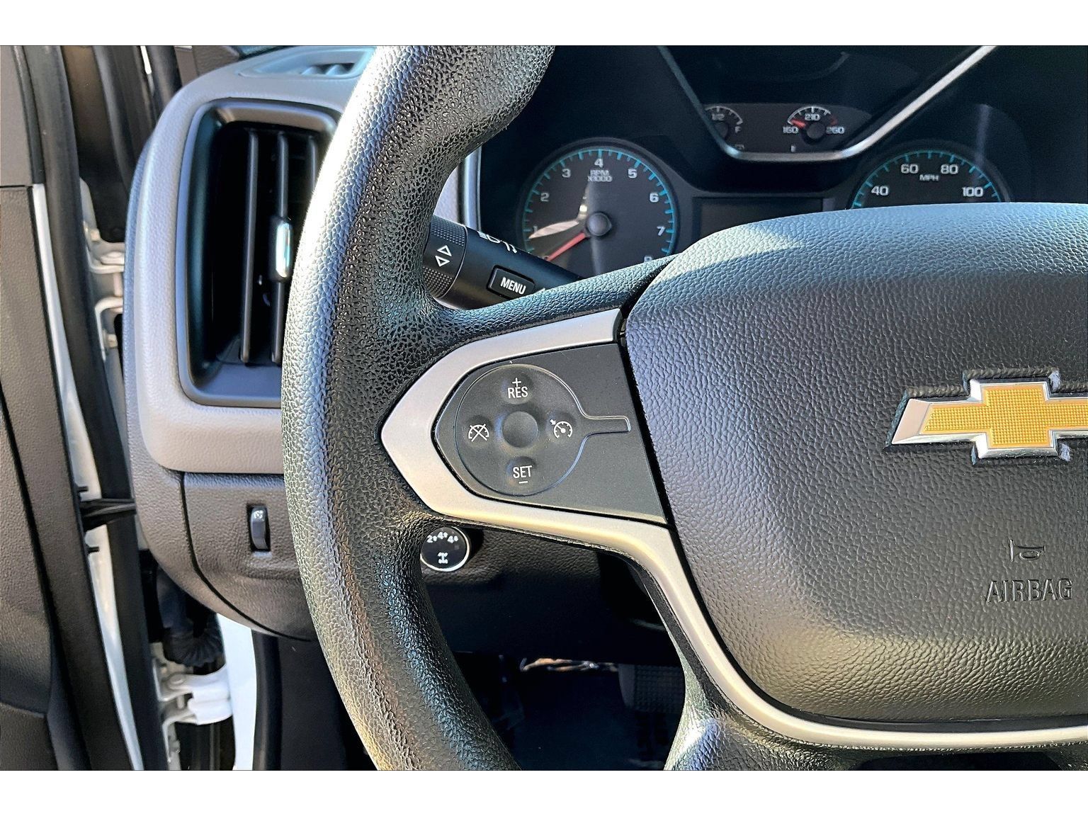 Used 2018 Chevrolet Colorado W/T w/ WT Convenience Package AWD/4WD image 11