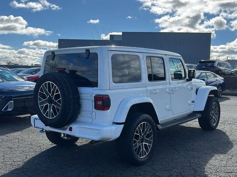 Used 2024 Jeep Wrangler High Altitude image 6