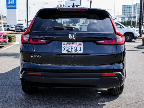 Used 2023 Honda CR-V EX image 6