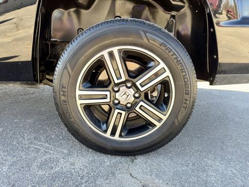 Used 2013 Honda Ridgeline Sport image 29