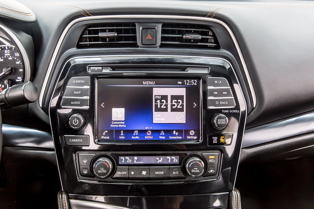 Used 2021 Nissan Maxima SR w/ Sport Mat Group FWD image 20