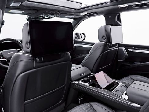 Used 2026 Cadillac Escalade V AWD/4WD image 45