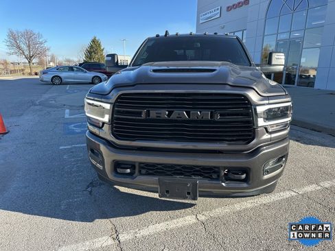 Used 2024 RAM 3500 Laramie w/ Night Edition image 10