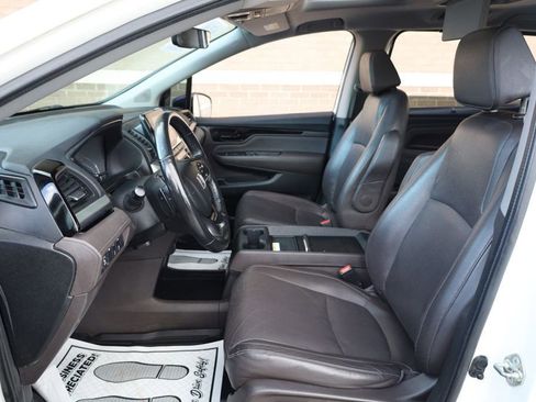 Used 2018 Honda Odyssey Elite image 15