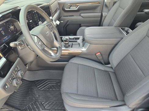 New 2026 Chevrolet Silverado 1500 LT Trail Boss w/ Convenience Package II AWD/4WD image 13