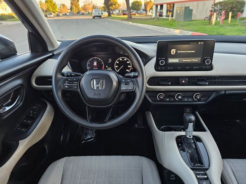 Used 2023 Honda HR-V LX image 20