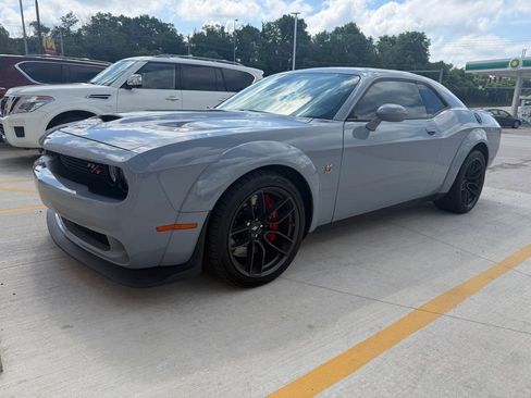 Used 2022 Dodge Challenger R/T Scat Pack RWD image 1