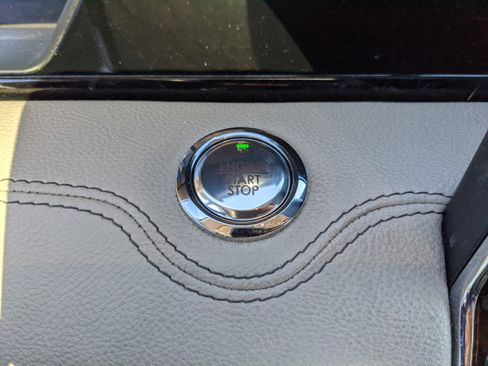 Used 2022 Lincoln Navigator Reserve image 26