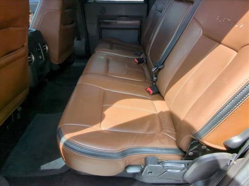 Used 2016 Ford F250 Platinum w/ FX4 Off-Road Package image 18