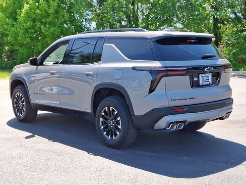 New 2026 Chevrolet Traverse Z71 w/ Driver Confidence Package AWD/4WD image 11