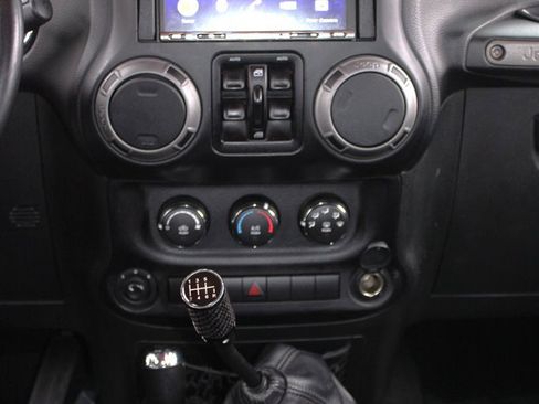 Used 2017 Jeep Wrangler Unlimited Sport w/ Quick Order Package 23S image 23