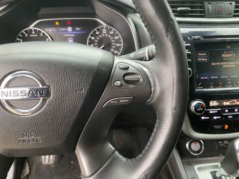 Used 2019 Nissan Murano Platinum image 17
