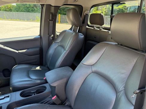 Used 2016 Nissan Frontier SV w/ SV Value Truck Package AWD/4WD image 20