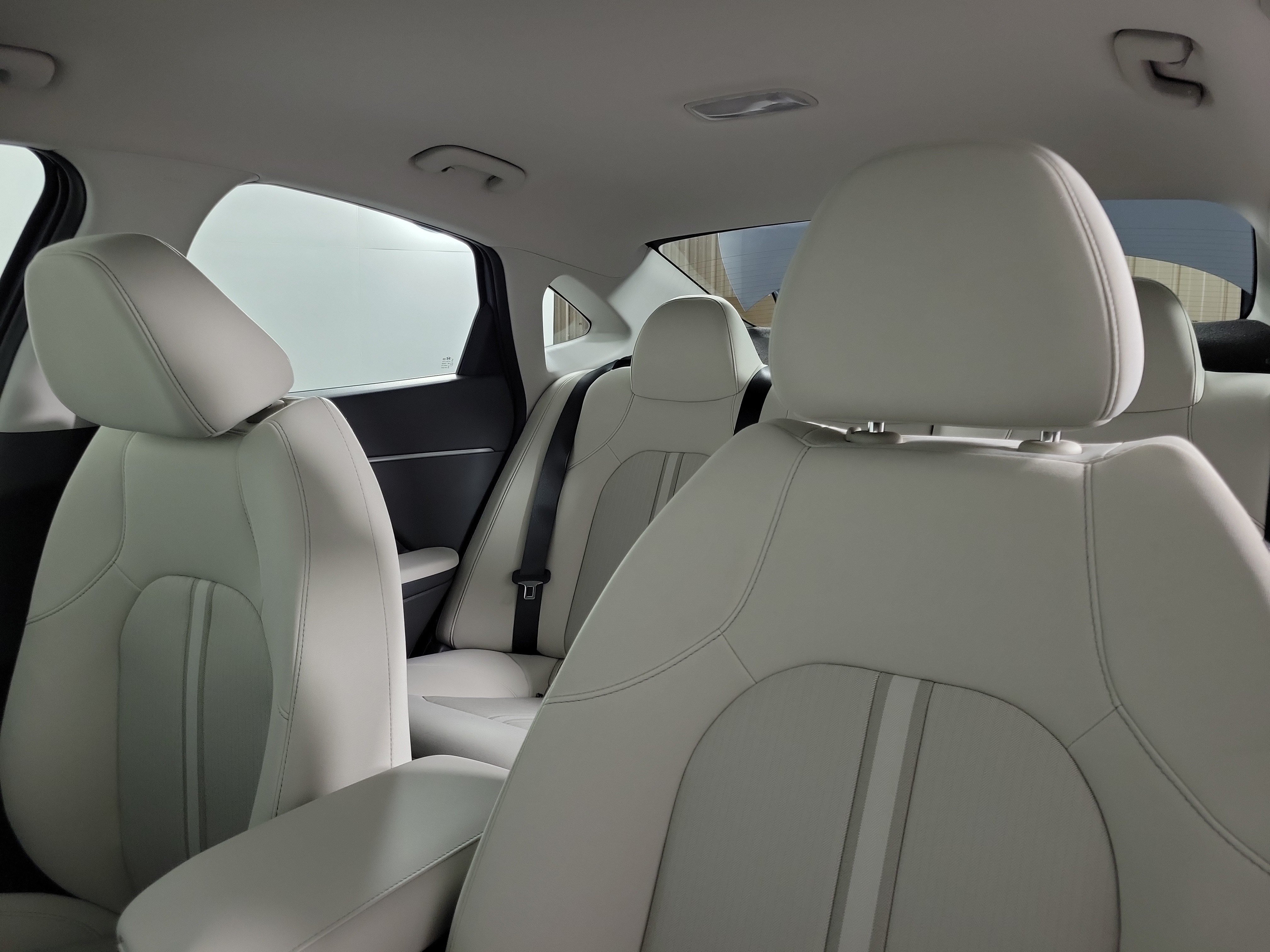 New 2026 Hyundai Sonata Blue FWD image 27