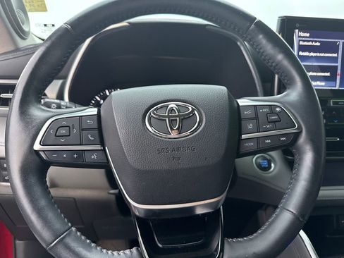 Used 2021 Toyota Highlander Limited image 13