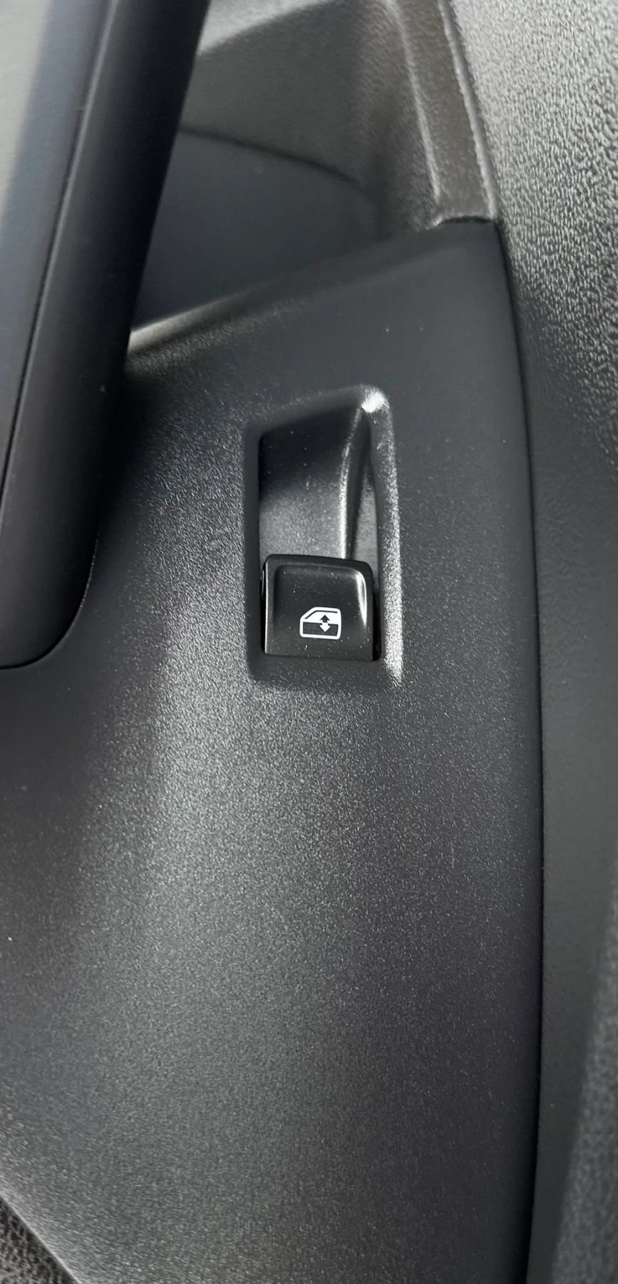 Used 2019 Volkswagen Jetta SEL FWD image 34
