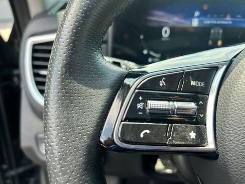 Certified 2024 Kia Seltos SX w/ SX Sunroof Package AWD/4WD image 21