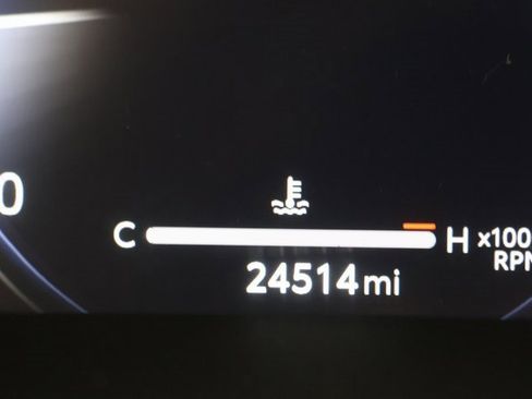 Used 2024 Toyota Grand Highlander Limited image 13