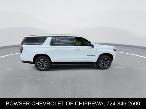 Certified 2024 Chevrolet Suburban Z71 w/ Luxury Package image 9