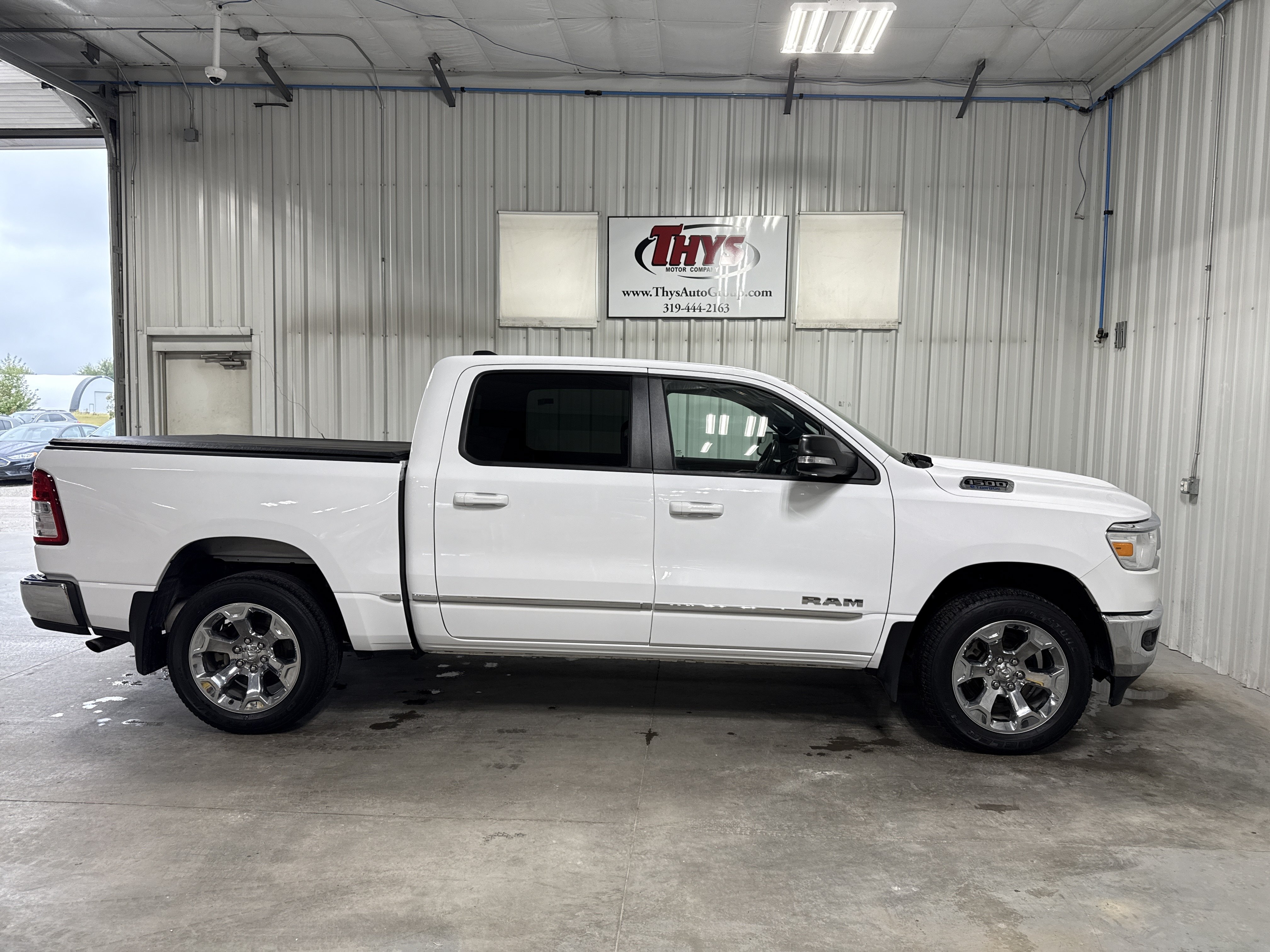 Used 2022 RAM 1500 Big Horn AWD/4WD image 2