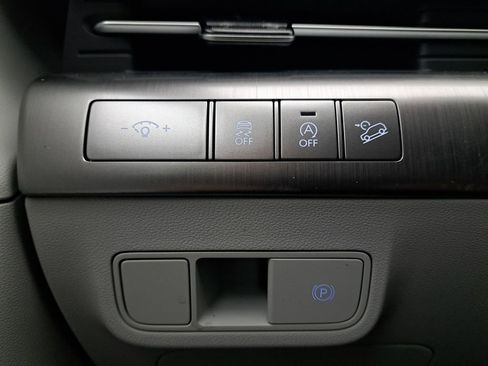 New 2026 Hyundai Kona SE AWD/4WD image 24
