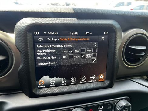 Used 2021 Jeep Wrangler Unlimited Sport AWD/4WD image 39