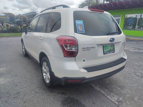 Used 2016 Subaru Forester 2.5i Premium w/ All-Weather Package AWD/4WD image 5