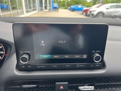 Certified 2025 Honda HR-V LX image 28