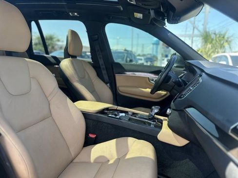 Used 2018 Volvo XC90 T5 Momentum w/ Momentum Plus Package image 26