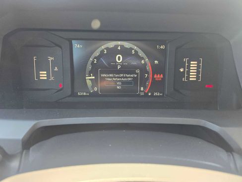 Used 2025 Toyota Tacoma SR5 AWD/4WD image 24