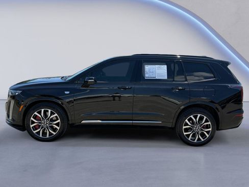 Certified 2024 Cadillac XT6 Sport w/ Technology Package AWD/4WD image 7