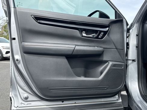 Used 2023 Honda CR-V Sport Touring image 10