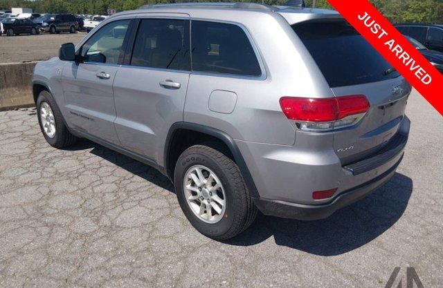 Used 2019 Jeep Grand Cherokee Laredo AWD/4WD image 3