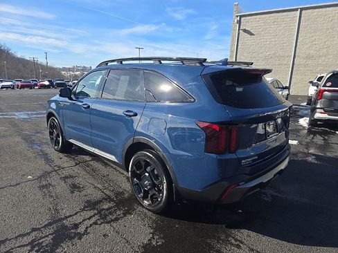 Certified 2024 Kia Sorento X-Line EX image 5